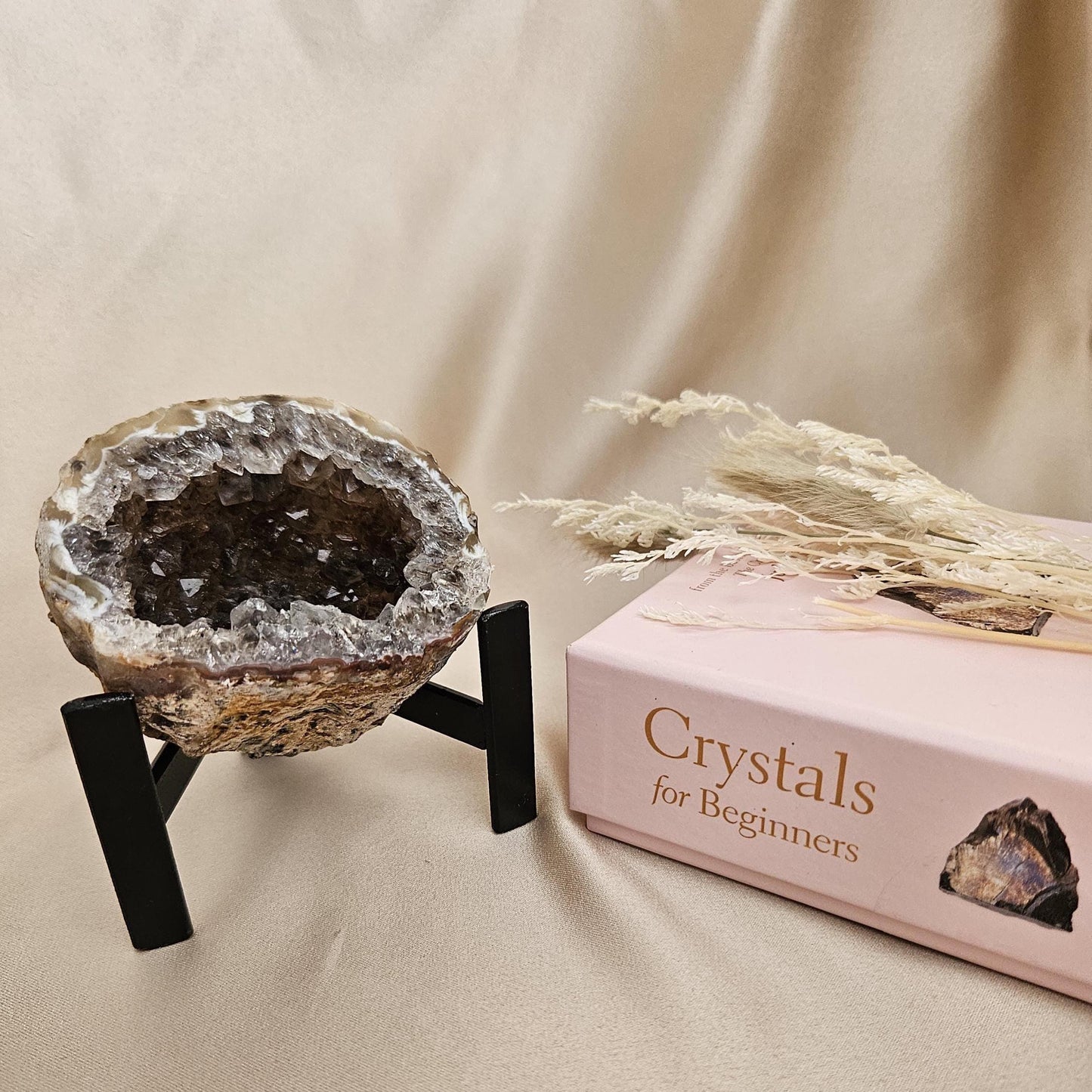 Agate Geode Cave Crystal Display