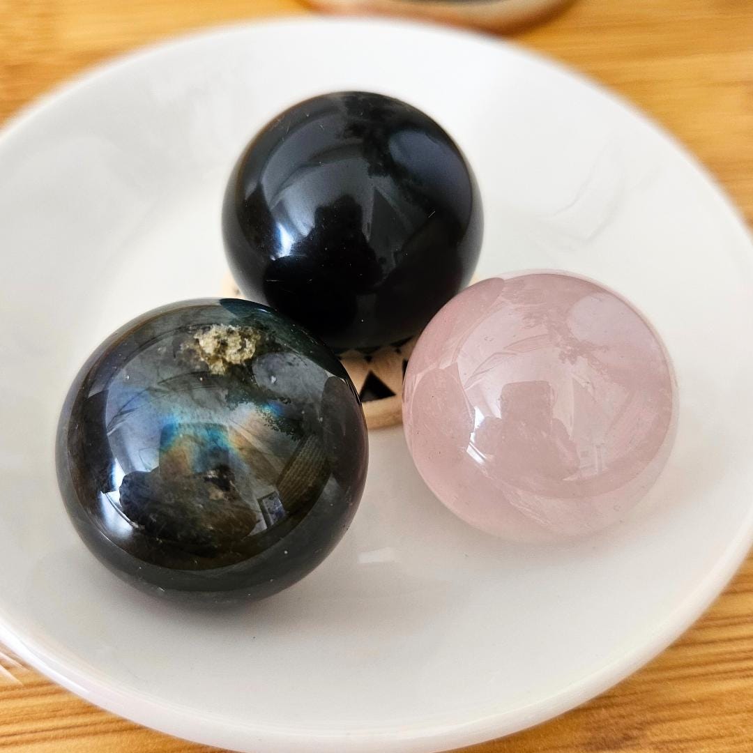 Crystal gift set of 3 rose quartz sphere labradorite  black obsidian sphere