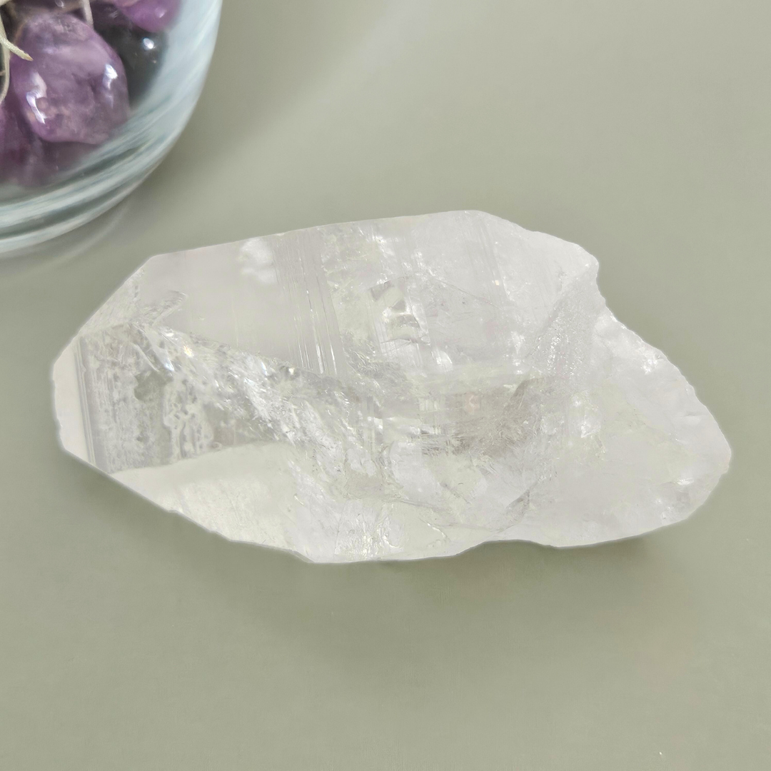 Large Clear Quartz Crystal Point Natural Stone for Reiki Energy Aura Cleansing