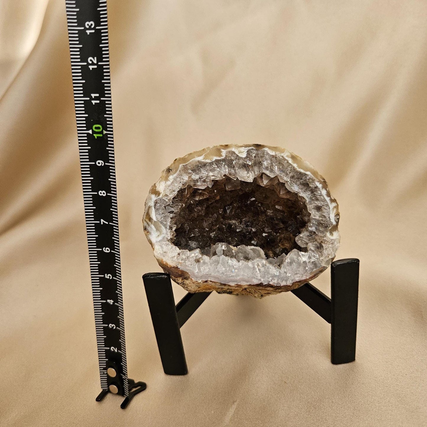 Agate Geode Cave Crystal Display