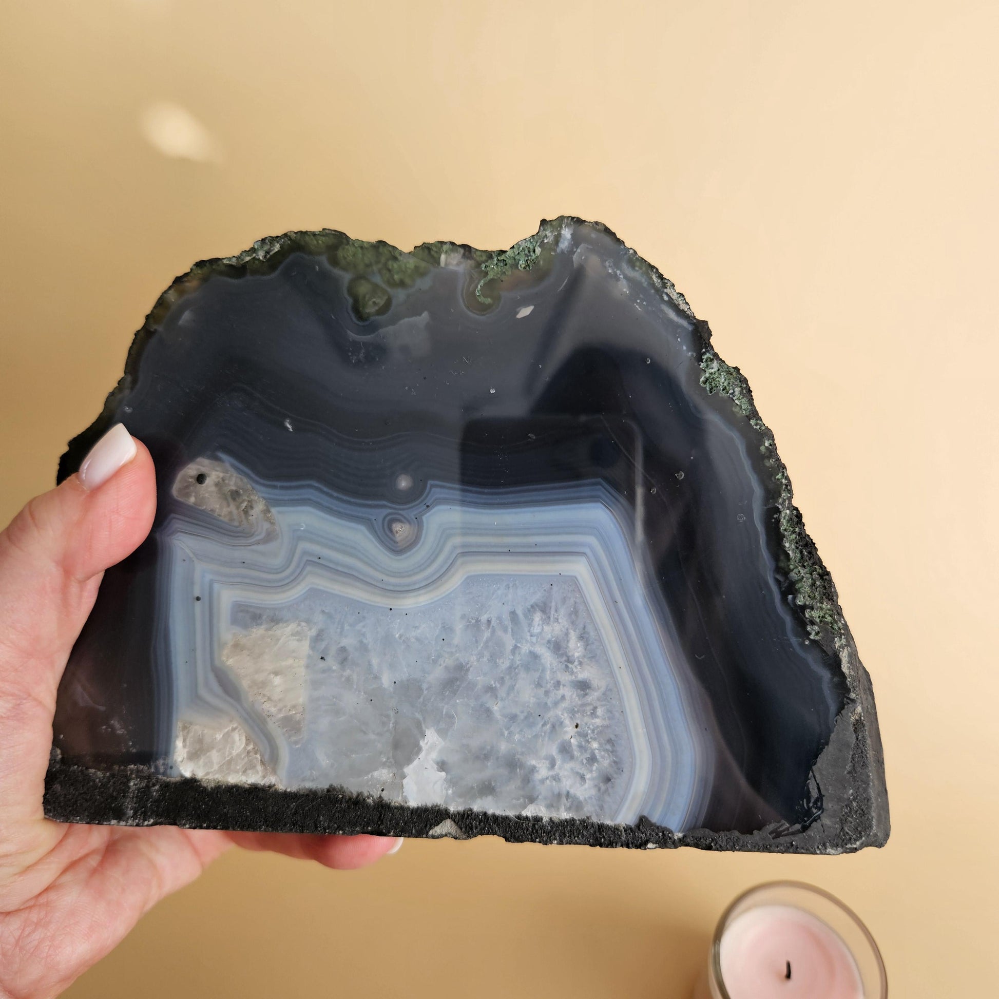 Agate Geode Crystal Large 1.4kg polished natural stone home décor stat