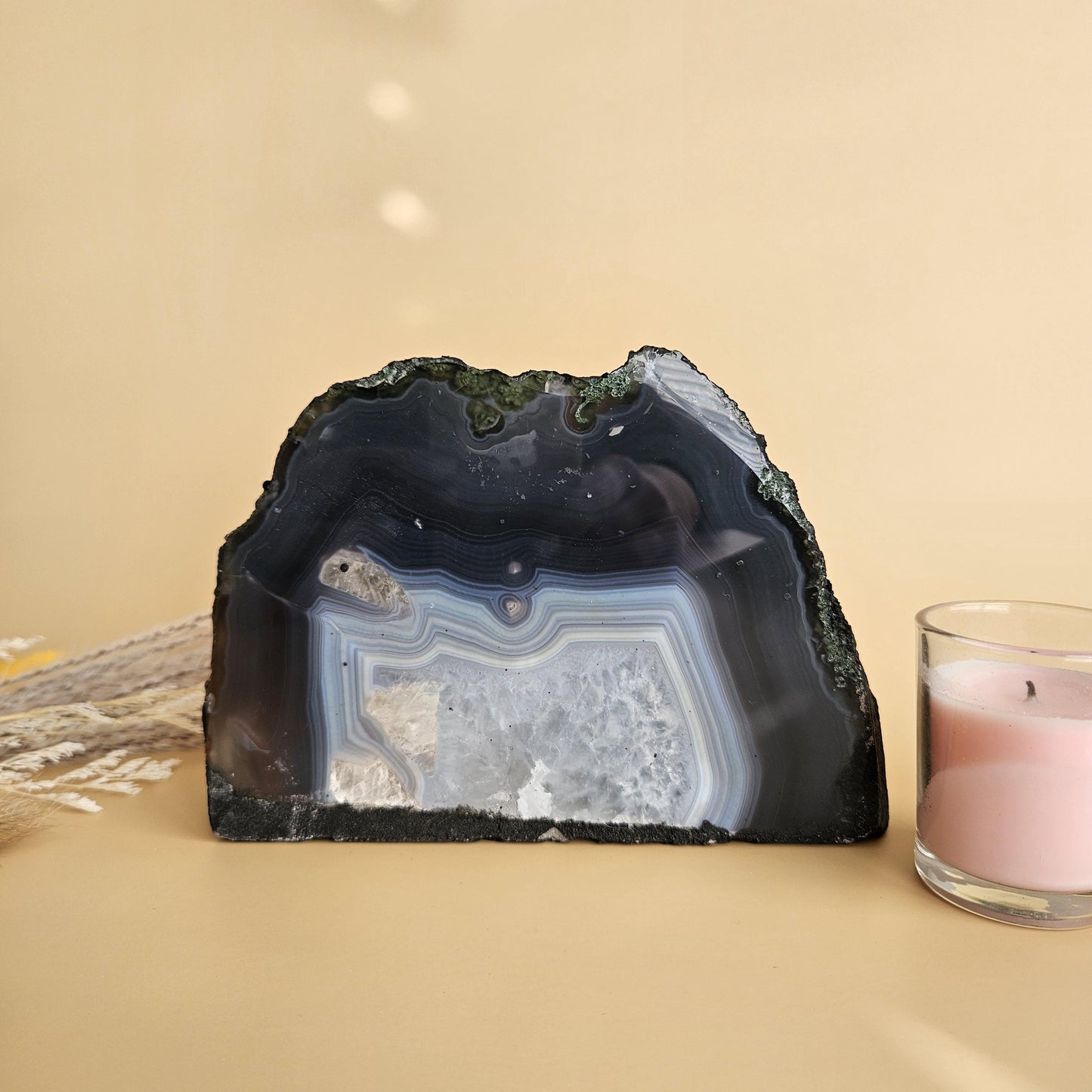 Agate Geode Crystal Large 1.4kg polished natural stone home décor stat