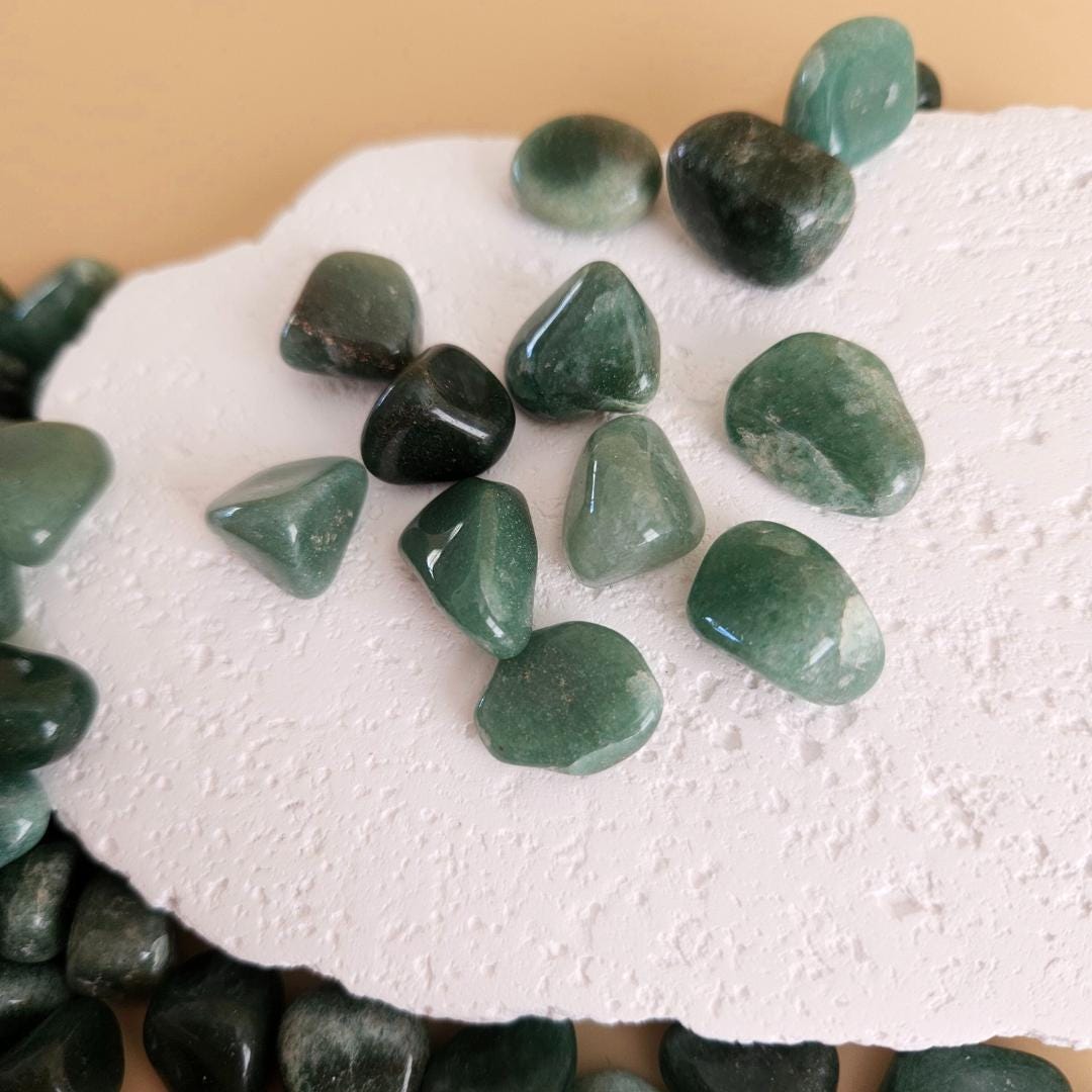 Green aventurine crystal bulk tumbles pocket stone crystal for luck pr