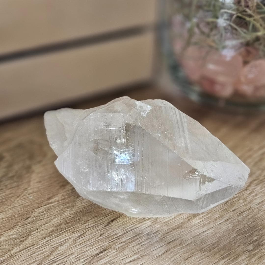 Large Clear Quartz Crystal Point Natural Stone for Reiki Energy Aura C