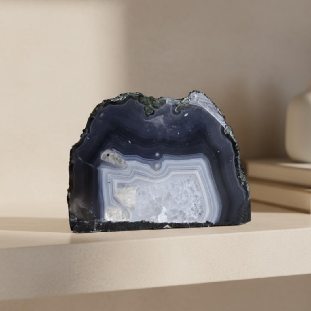 Agate Geode Crystal Large 1.4kg polished natural stone home décor stat