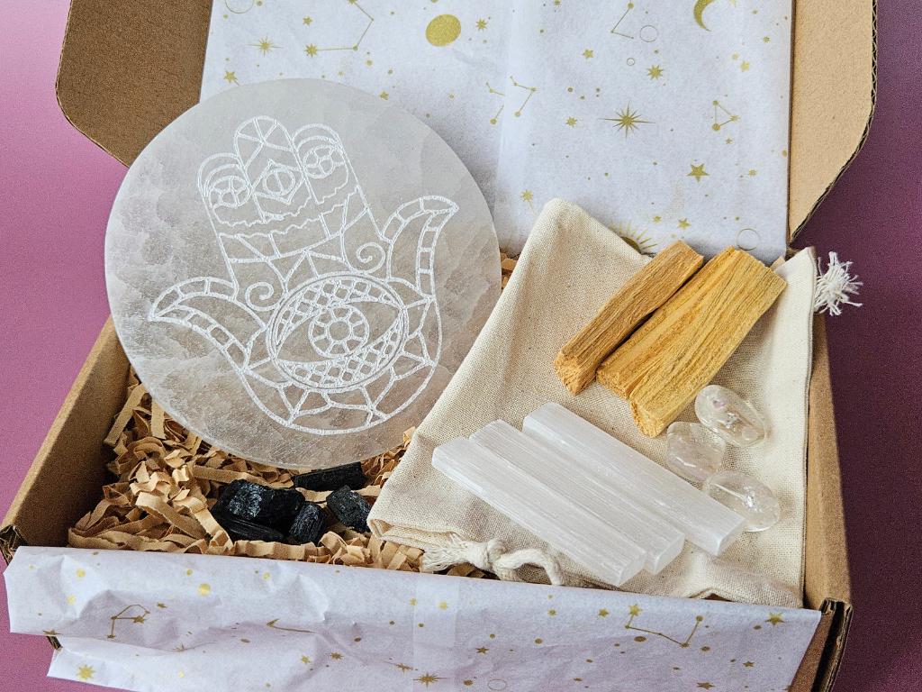 Selenite Hamsa charging Plate Protection Cleansing spiritual Gift Set 