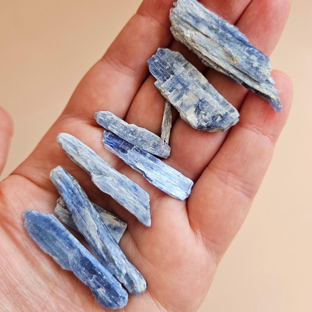Mini Blue Kyanite Blades Raw Kyanite Crystal for Grids Pocket Stone Je