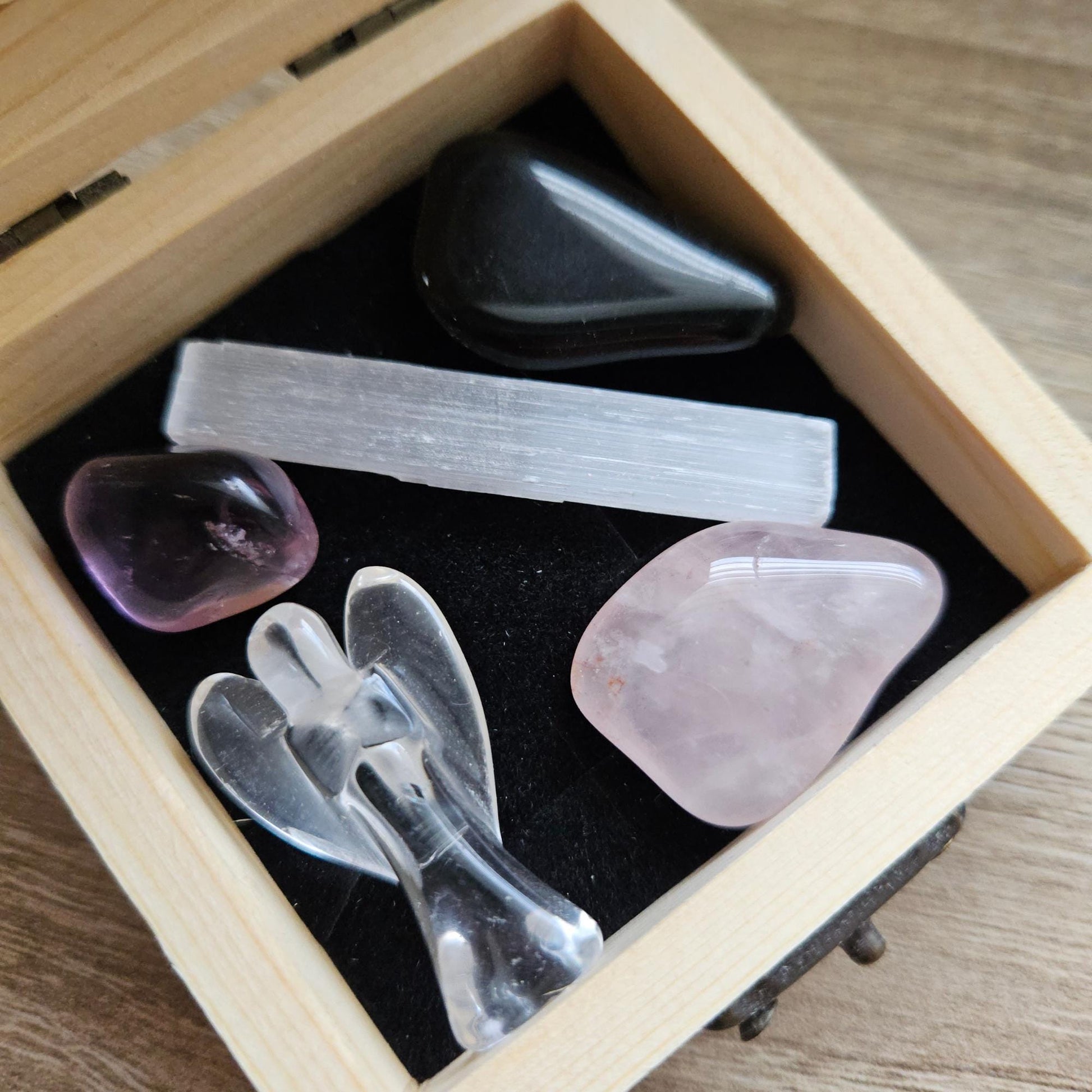 Guardian Angel Crystal Gift Box Clear Quartz Angel Rose Quartz Amethys